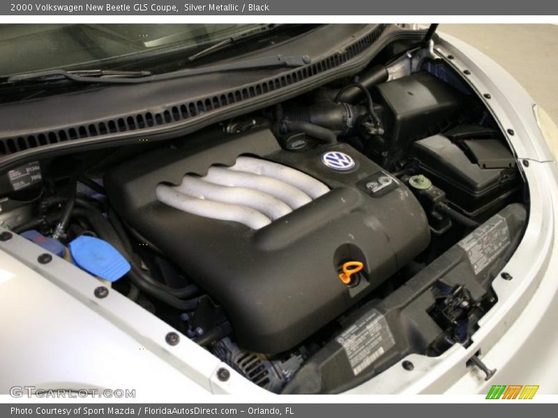 Silver Metallic / Black 2000 Volkswagen New Beetle GLS Coupe