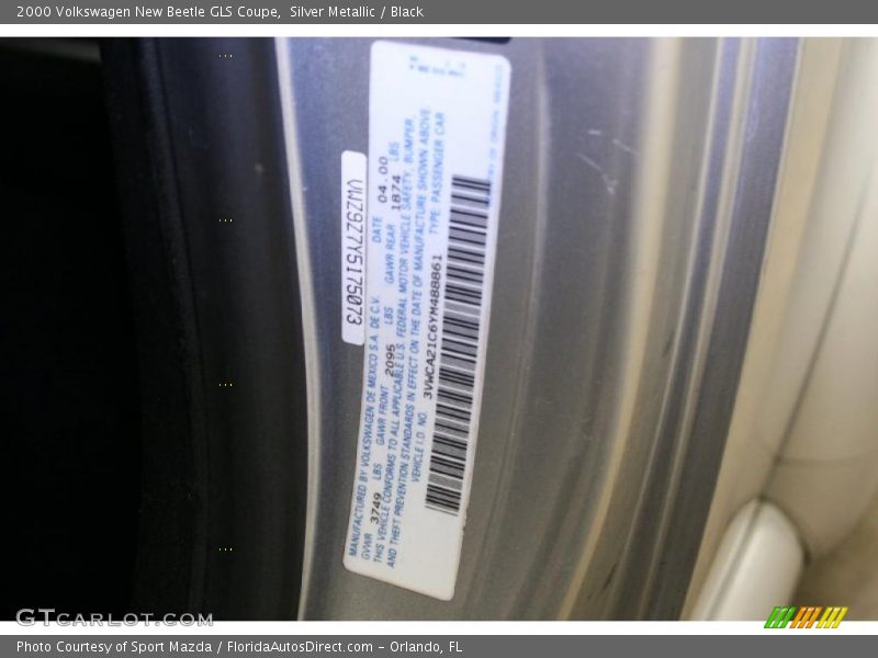 Silver Metallic / Black 2000 Volkswagen New Beetle GLS Coupe