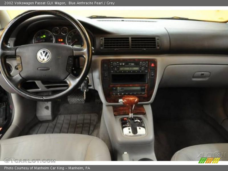 Blue Anthracite Pearl / Grey 2002 Volkswagen Passat GLX Wagon