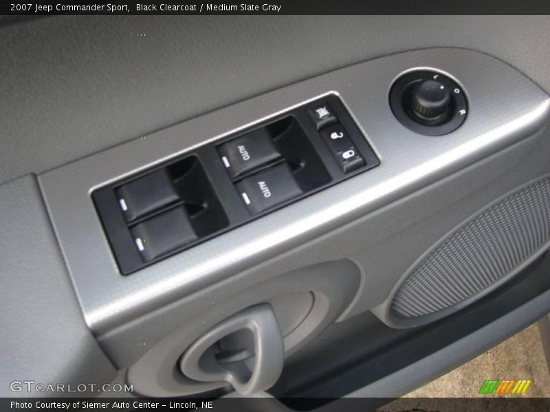 Black Clearcoat / Medium Slate Gray 2007 Jeep Commander Sport