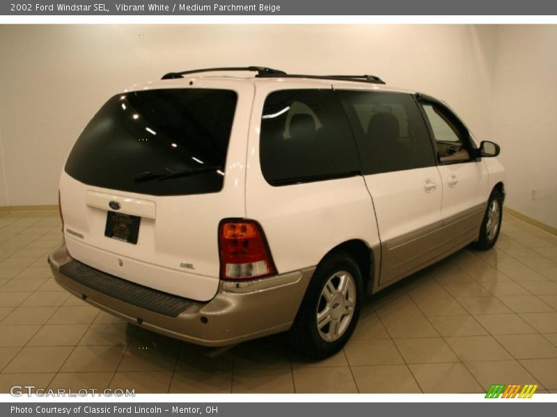 Vibrant White / Medium Parchment Beige 2002 Ford Windstar SEL