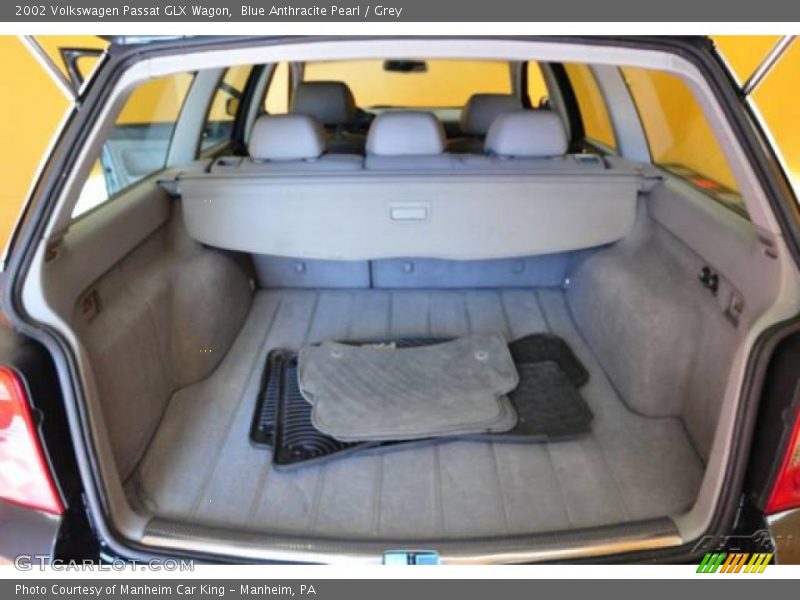 Blue Anthracite Pearl / Grey 2002 Volkswagen Passat GLX Wagon