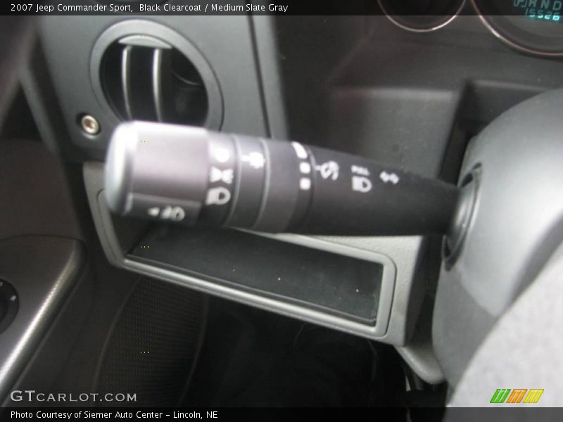 Black Clearcoat / Medium Slate Gray 2007 Jeep Commander Sport