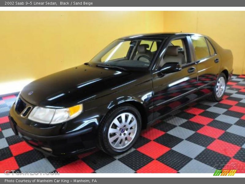 Black / Sand Beige 2002 Saab 9-5 Linear Sedan