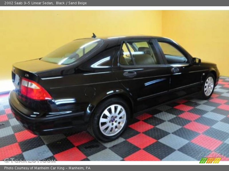 Black / Sand Beige 2002 Saab 9-5 Linear Sedan