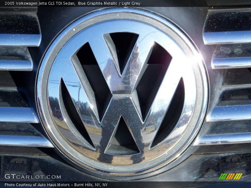 Blue Graphite Metallic / Light Grey 2005 Volkswagen Jetta GLS TDI Sedan