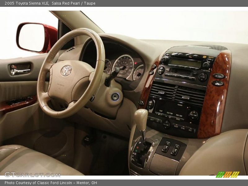 Salsa Red Pearl / Taupe 2005 Toyota Sienna XLE