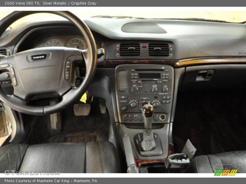 Silver Metallic / Graphite Gray 2000 Volvo S80 T6