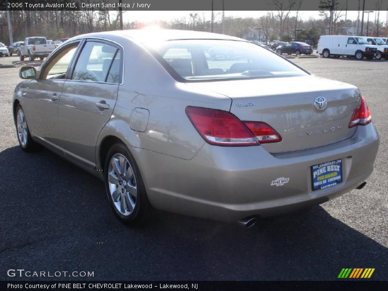 Desert Sand Mica / Ivory 2006 Toyota Avalon XLS