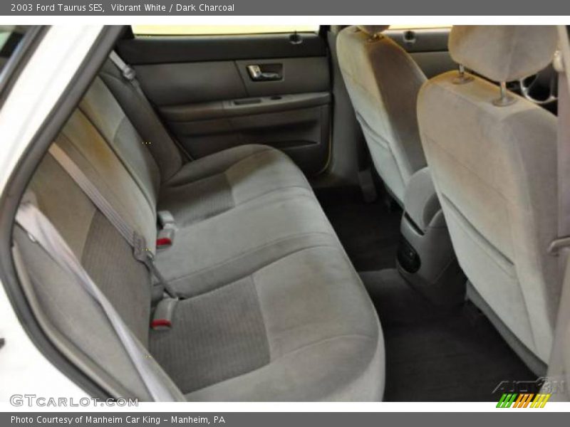 Vibrant White / Dark Charcoal 2003 Ford Taurus SES