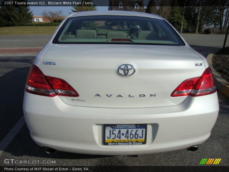 Blizzard White Pearl / Ivory 2007 Toyota Avalon XLS