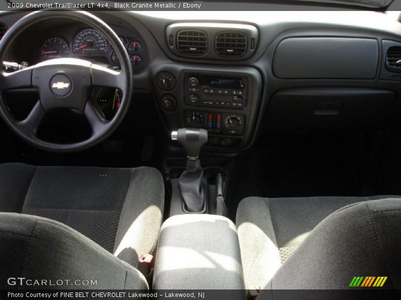 Black Granite Metallic / Ebony 2009 Chevrolet TrailBlazer LT 4x4