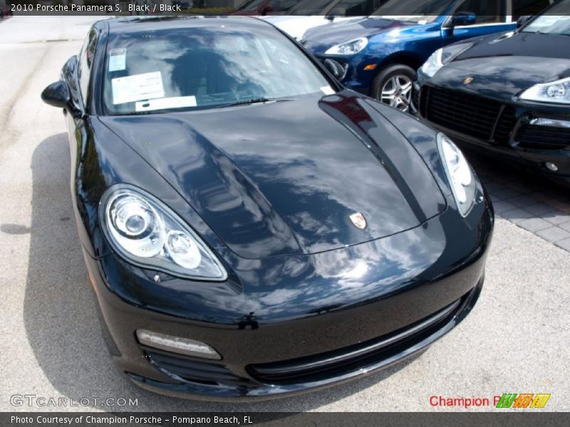 Black / Black 2010 Porsche Panamera S