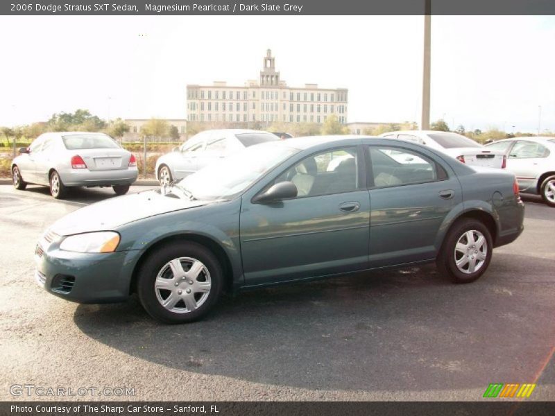Magnesium Pearlcoat / Dark Slate Grey 2006 Dodge Stratus SXT Sedan