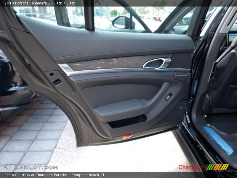 Black / Black 2010 Porsche Panamera S