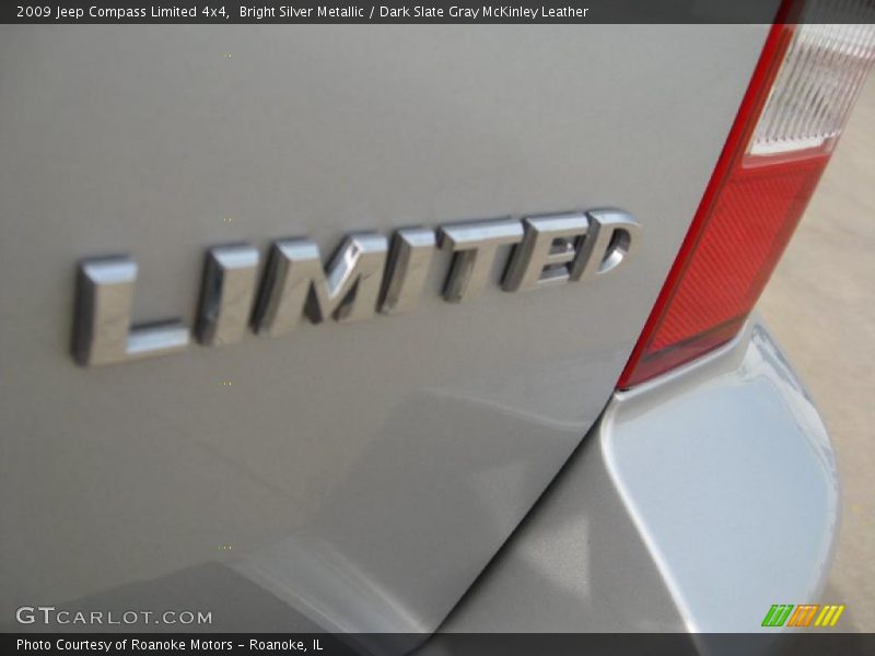  2009 Compass Limited 4x4 Logo