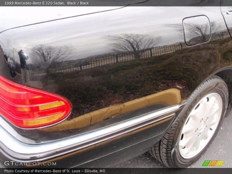 Black / Black 1999 Mercedes-Benz E 320 Sedan