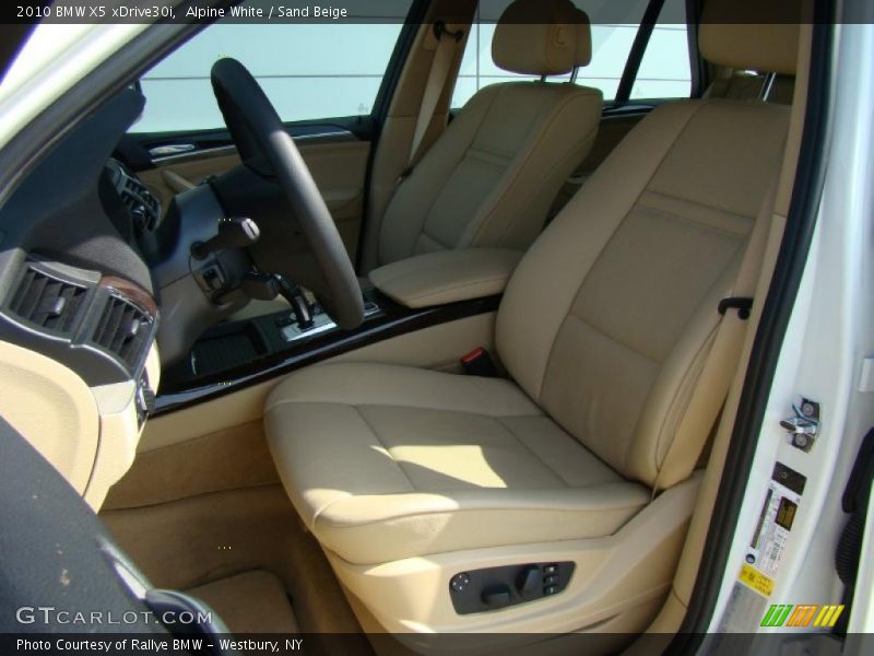 Alpine White / Sand Beige 2010 BMW X5 xDrive30i