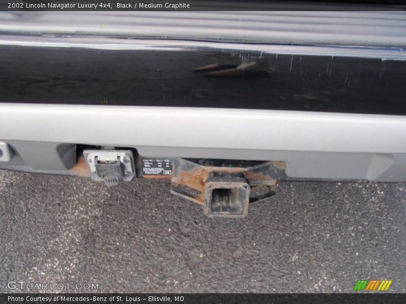 Black / Medium Graphite 2002 Lincoln Navigator Luxury 4x4