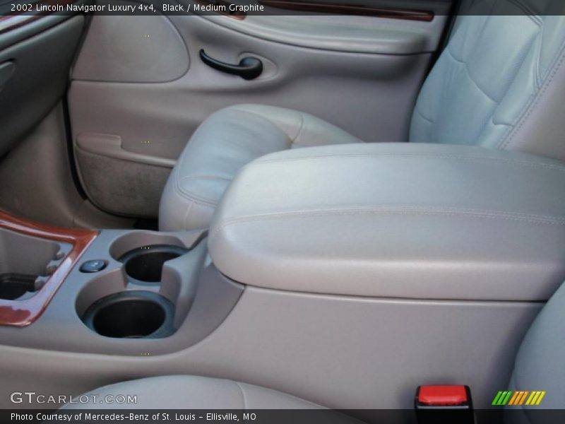 Black / Medium Graphite 2002 Lincoln Navigator Luxury 4x4