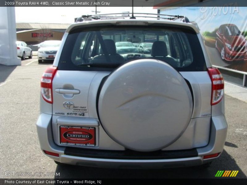 Classic Silver Metallic / Ash Gray 2009 Toyota RAV4 4WD