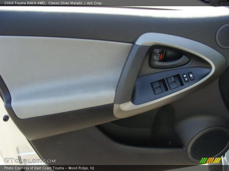 Classic Silver Metallic / Ash Gray 2009 Toyota RAV4 4WD
