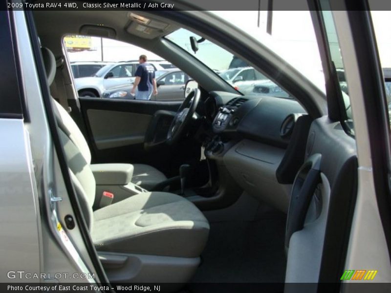 Classic Silver Metallic / Ash Gray 2009 Toyota RAV4 4WD