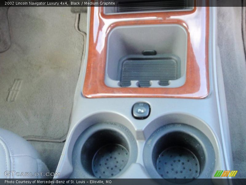 Black / Medium Graphite 2002 Lincoln Navigator Luxury 4x4