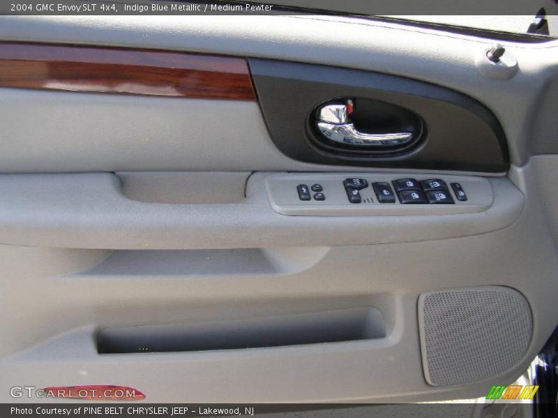 Indigo Blue Metallic / Medium Pewter 2004 GMC Envoy SLT 4x4