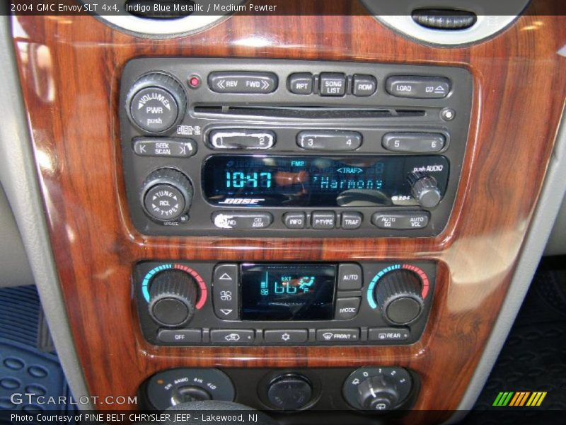 Indigo Blue Metallic / Medium Pewter 2004 GMC Envoy SLT 4x4