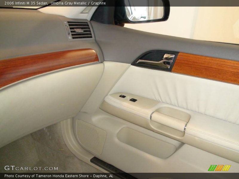 Umbria Gray Metallic / Graphite 2006 Infiniti M 35 Sedan