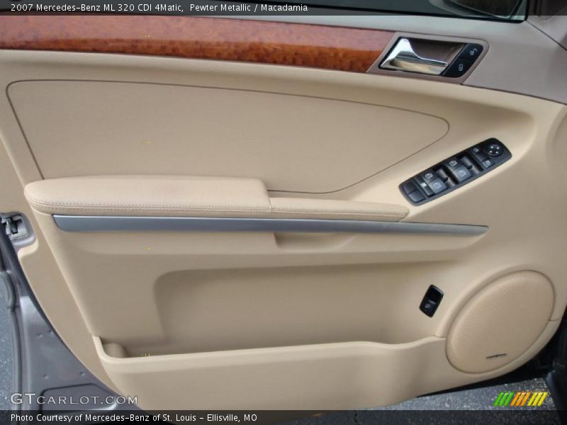 Pewter Metallic / Macadamia 2007 Mercedes-Benz ML 320 CDI 4Matic