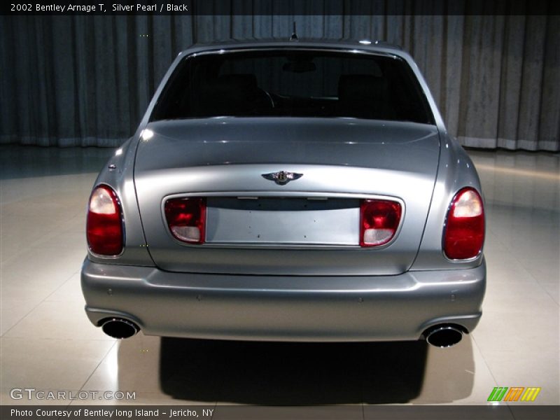 Silver Pearl / Black 2002 Bentley Arnage T