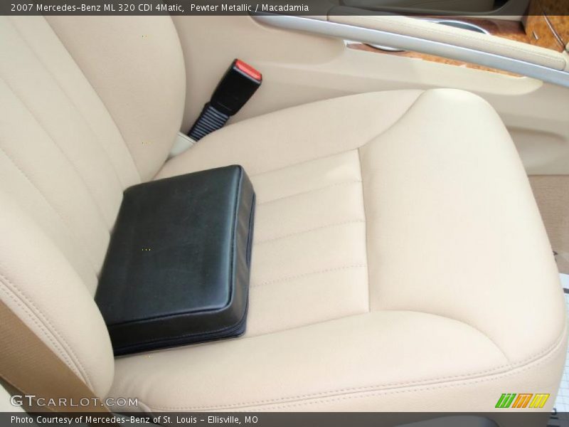 Pewter Metallic / Macadamia 2007 Mercedes-Benz ML 320 CDI 4Matic