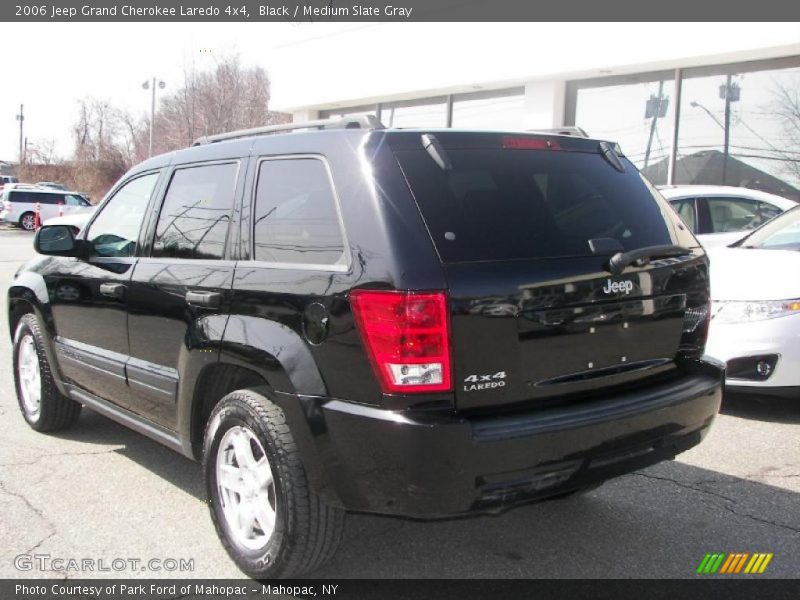 Black / Medium Slate Gray 2006 Jeep Grand Cherokee Laredo 4x4