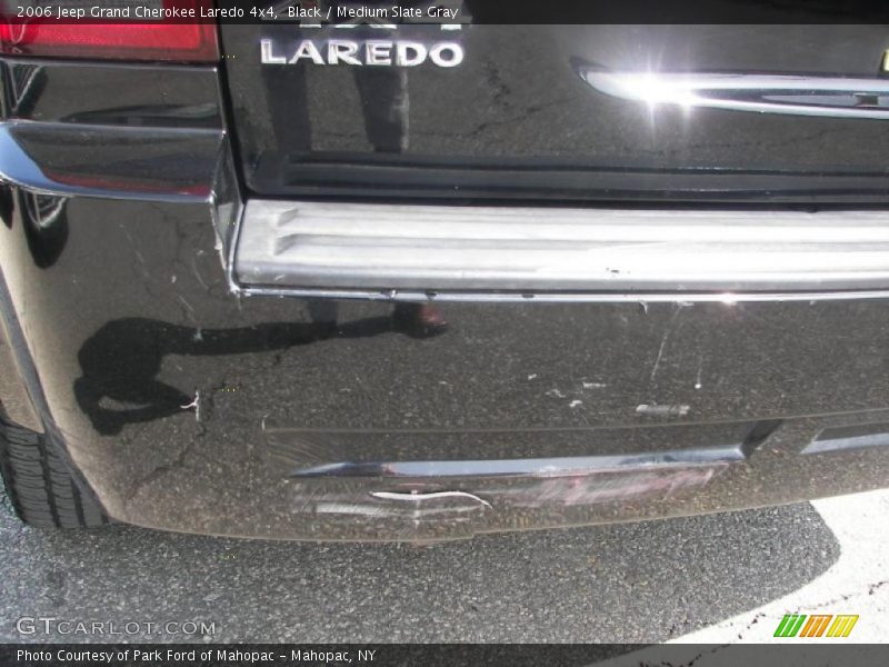 Black / Medium Slate Gray 2006 Jeep Grand Cherokee Laredo 4x4