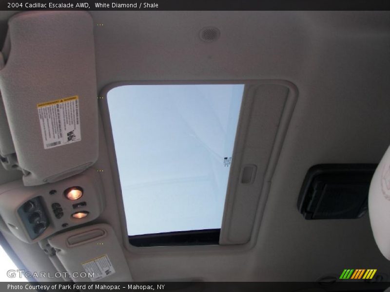 White Diamond / Shale 2004 Cadillac Escalade AWD