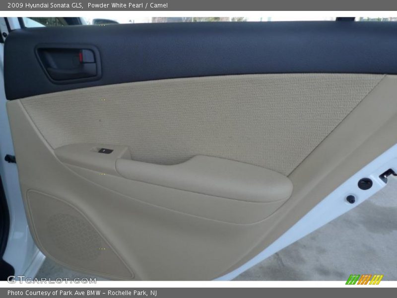 Powder White Pearl / Camel 2009 Hyundai Sonata GLS