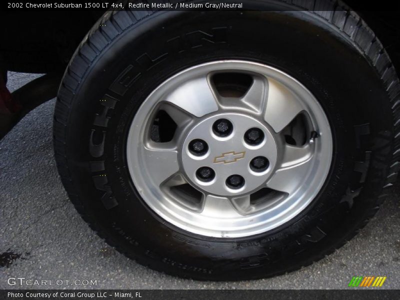 Redfire Metallic / Medium Gray/Neutral 2002 Chevrolet Suburban 1500 LT 4x4