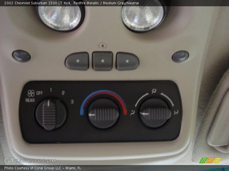 Redfire Metallic / Medium Gray/Neutral 2002 Chevrolet Suburban 1500 LT 4x4
