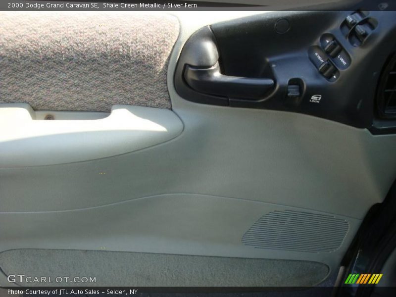 Shale Green Metallic / Silver Fern 2000 Dodge Grand Caravan SE