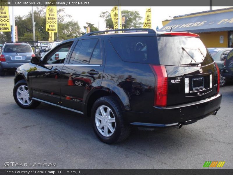Black Raven / Light Neutral 2005 Cadillac SRX V6