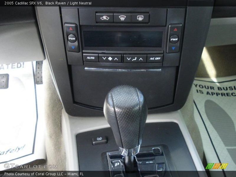 Black Raven / Light Neutral 2005 Cadillac SRX V6
