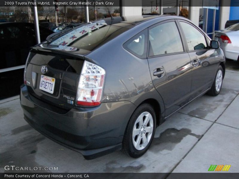 Magnetic Gray Metallic / Dark Gray 2009 Toyota Prius Hybrid