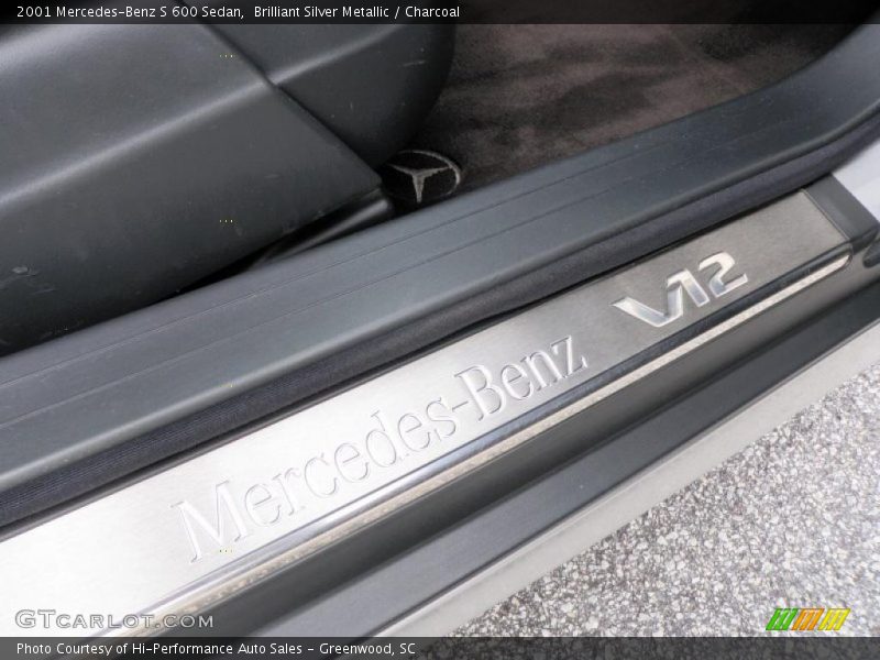 Brilliant Silver Metallic / Charcoal 2001 Mercedes-Benz S 600 Sedan
