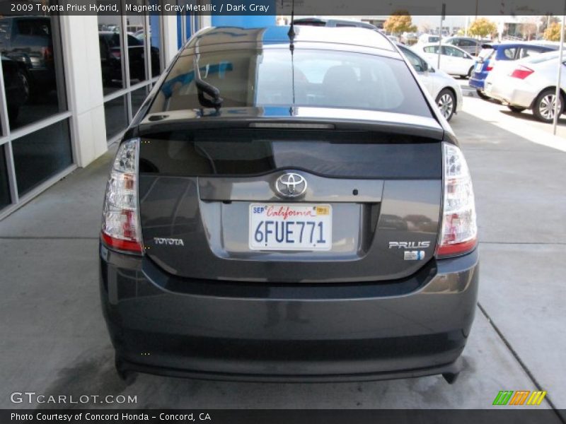 Magnetic Gray Metallic / Dark Gray 2009 Toyota Prius Hybrid