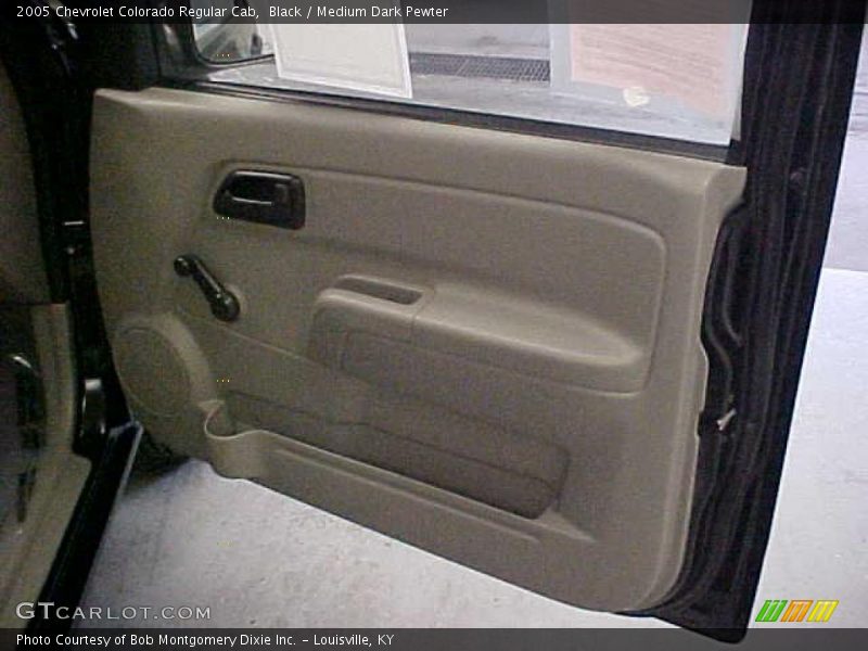 Black / Medium Dark Pewter 2005 Chevrolet Colorado Regular Cab