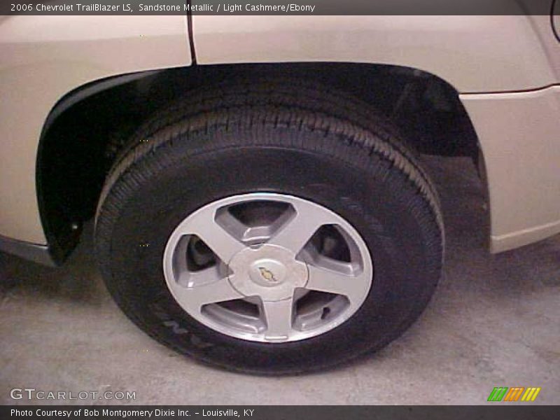 Sandstone Metallic / Light Cashmere/Ebony 2006 Chevrolet TrailBlazer LS