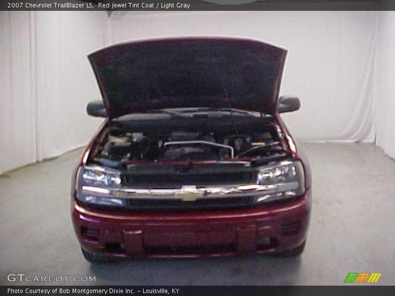 Red Jewel Tint Coat / Light Gray 2007 Chevrolet TrailBlazer LS