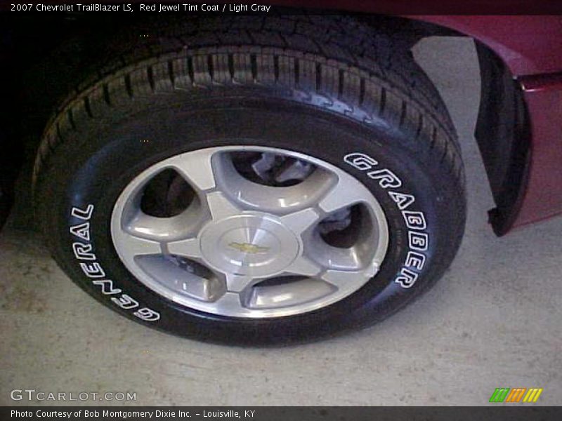 Red Jewel Tint Coat / Light Gray 2007 Chevrolet TrailBlazer LS